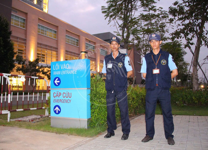 Ngoài nghiệp vụ chuyên môn thì kỹ năng mềm cũng là một điều quan trọng đối với các bảo vệ phòng khám