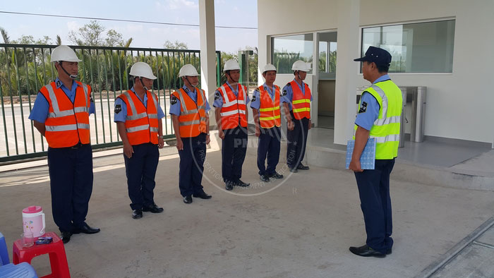 Thuê bảo vệ tại Hà Nội