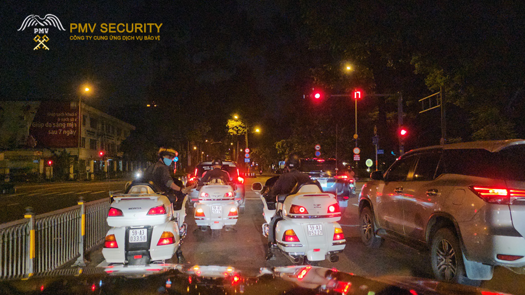 Vệ Sĩ Cho Khách Du Lịch Quốc Tế